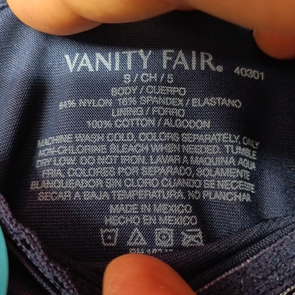 Vanity Fair Radiant Collection Light Control Undershapers 3 Pack Briefs S/5 - Picture 5 of 5